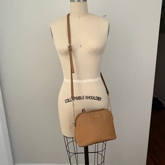 MICHAEL Michael Kors Handbags - MICHAEL Michael Kors Tan Cindy Dome Crossbody Purse